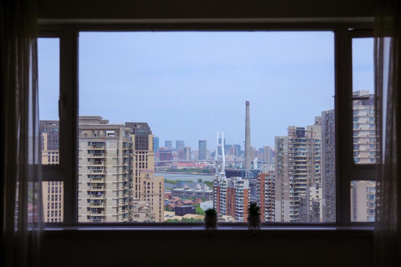 Warm Four Bedroom Apartment With Huangpu River View 上海 外观 照片